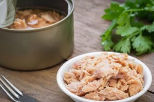how-to-chop-tuna-fish-from-a-can-1696954717